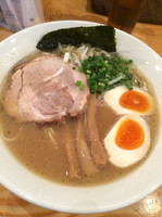 「味玉らーめん750円」@富士らーめんの写真