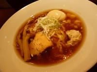 「中華そば（醤油）＋味玉」@國分ラーメン食堂の写真