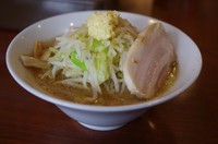「ラーメン(ニンニク・アブラ)720円」@メガガンジャの写真