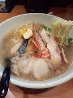 「〖品達10周年限定〗道産子海鮮ラーメン1,000円」@旭川ラーメン さいじょう 品達店の写真