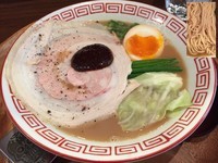 「ラーメン＋自家製辛みそ」@Noodle Works -BALI-の写真