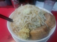 「ラーメンブタ増し 全部」@用心棒の写真