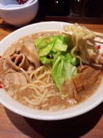 「ガッツリ煮干らーめん800円」@なんつッ亭 御徒町店の写真