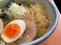 「俺流海老ワンタン麺」@俺流塩らーめん 神楽坂店の写真