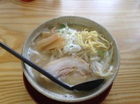 「白味噌ラーメン680円」@らー麺道 味ろくの写真