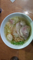 「特製塩ラーメン中盛」@麺屋 翔 西新宿本店の写真
