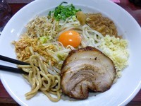 「まぜそば小（750円）」@ギガムジャキの写真