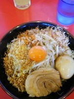 「ミニまぜそば730円+半熟玉子100円」@麺屋 桐龍の写真