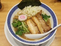 「煮干中華そば＋タマネギ」@麺屋 まいどの写真