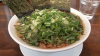 「中華そば(ハーフ･麺硬･味濃･脂多)+海苔(クーポン)+ネギ」@麺や 太華の写真