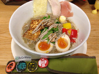 「特製キノコノベジソバ」@ソラノイロ salt & mushroomの写真