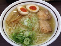 「塩味玉」@麺屋はなび 春日井店の写真