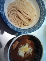 「濃厚豚骨魚介つけめん（８３０円）」@豚骨一燈の写真