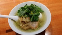 「しおグリーン麺ゆずみつば＋塩玉子」@麺屋 六感堂 Rock'anDoの写真