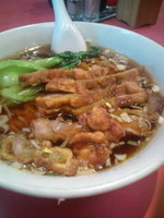 「パイコー麺＋半ライス」@蘭苑飯店の写真