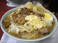 「富士丸ラーメン アブラ＋ニンニク」@ラーメン富士丸 神谷本店の写真