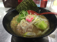 「鶏炊き濃厚白湯らーめん」@博多鶏炊き濃厚らーめん ひのとり 東京東陽町本店の写真