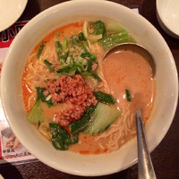 「四川担々麺 650円」@四川厨房 横浜西口店の写真