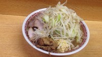 「小ラーメン 700円 野菜マシ ニンニク カラメ」@ラーメン二郎 環七新新代田店の写真
