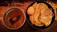 「つけ麺(中)(あつもり)＋チャーシュー１枚＋半熟玉子」@つけ麺専門店 三田製麺所 池袋西口店の写真