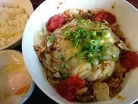 「【本日の限定】チーズinカレーまぜそば（追い飯付）￥800」@和風らーめん 凪の写真