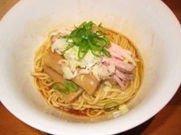 「鶏油そば　600円」@ラーメン屋 トイ・ボックスの写真