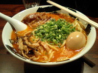 「味玉赤武骨ラーメン」@麺屋武蔵 武骨の写真