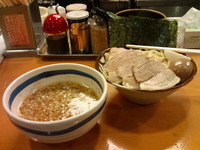 「つけ麺+全部乗せ」@山勝角ふじ 新松戸店の写真