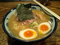 「二代目らーめん」@つじ田 神田御茶ノ水店の写真