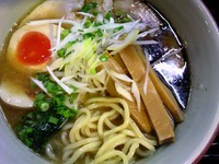 「豚骨魚介の中華そば（700円）俊麺トッピング（無料）」@俊麺なが田の写真