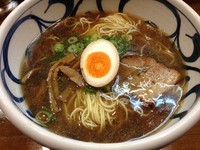 「周月らーめん：700円」@麺鮮醤油房 周月 高松本店の写真