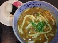「カレーうどん(800円)、おにぎり1ヶ(100円)」@Udon dining つるまる Geeの写真