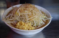 「ラーメン(ニンニク・アブラ)700円」@らーめん虎丸 川口店の写真