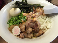 「【限定】クリームチーズまぜそば850円」@らーめん・つけめん 八角の写真