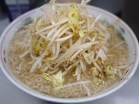 「ラーメン ヤサイ＋カラメ＋アブラ＋ニンニク」@ラーメン 神田店の写真