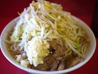 「小 ヤサイ＋カラメ＋ニンニク」@ラーメン二郎 千住大橋駅前店の写真