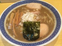 「煮干醤油蕎麦+味玉」@くり山の写真