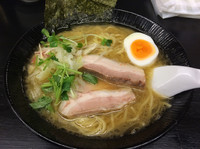 「塩白湯ラーメン  白金(プラチナ)  オープン価格700円」@麺屋 承太郎の写真