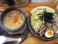 「石焼きつけ麺 橙（味噌）」@らーめん岡崎 鶴ヶ島店の写真