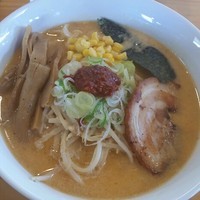 「【本日限定】白味噌らーめん  ８００円」@麺処 門つるの写真