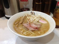 「みそらーめん」@煮干しらーめん 玉五郎 阪急三番街店の写真