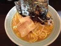 「ラーメン並」@横浜ラーメン 増田家 西船橋店の写真
