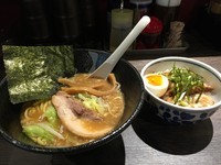 「[ランチセット]ラーメン+チャーシュー丼（950円）」@ななほしの写真
