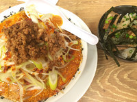 「担々野郎(中太)+野郎チャーシュー丼」@野郎ラーメン 西武新宿駅前店の写真