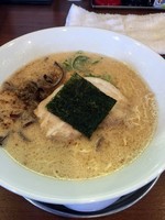 「醤油ラーメン（５００円）」@四十四代目 哲麺 幸手店の写真