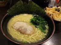 「塩ラーメン」@横濱家系ラーメン 壱角家 西新宿店の写真
