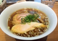 「醤油ラーメン 750円」@ラーメン屋 トイ・ボックスの写真