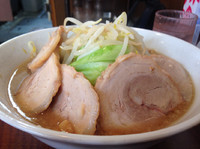 「ラーメン並【830円】」@ラーメン どんの写真