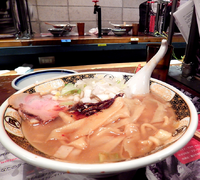 「凄い煮干し＋駒葱(920円）」@すごい煮干ラーメン凪 五反田西口店の写真