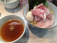 「【気まぐれ限定】特製あっさり鶏つけそば」@中華そば 四つ葉の写真